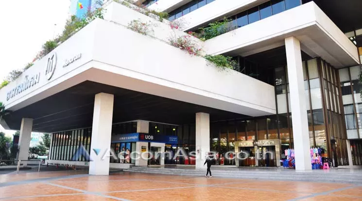 Split-type Air office space for sale in Sukhumvit at Manorom Building, Bangkok Code AA11363